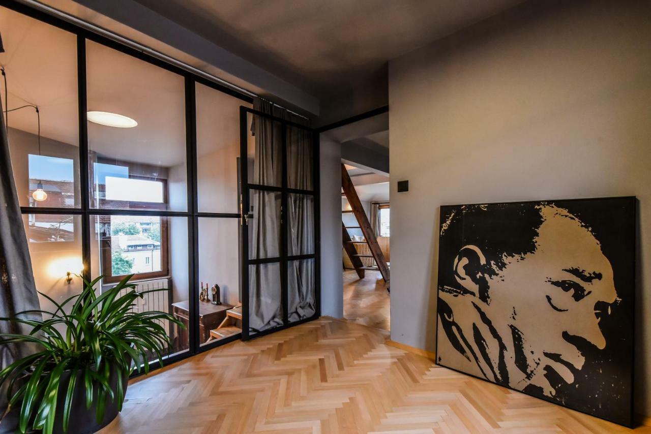 Appartement Three Levelled Art In The Heart Of