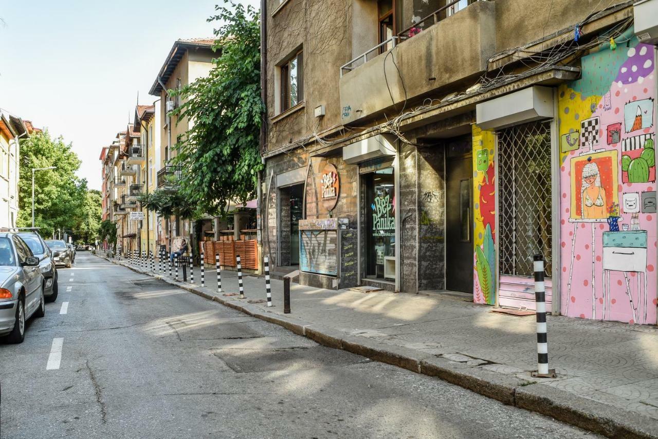Three Levelled Art In The Heart Of Appartement